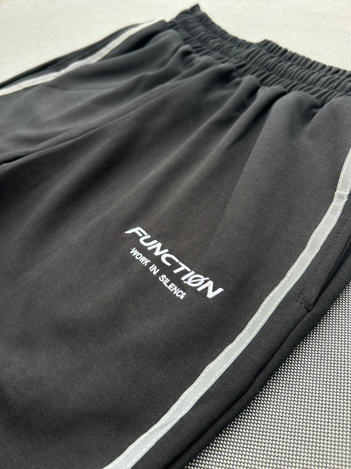 Midnight pants